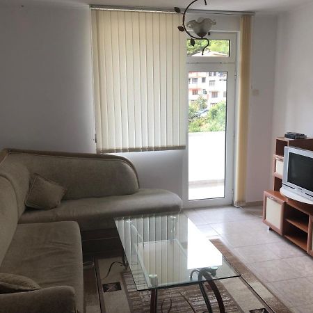 Guest House Vientes Девин Екстериор снимка