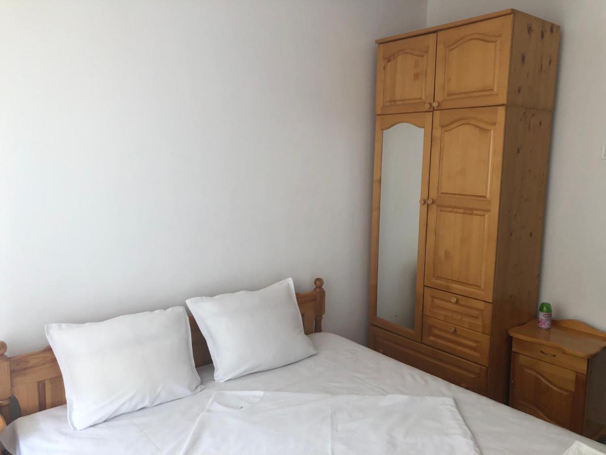 Guest House Vientes Девин Екстериор снимка